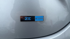 Renault Zoe 100kW S Edition R135 50kWh Rapid Charge 5dr Auto Electric Hatchback
